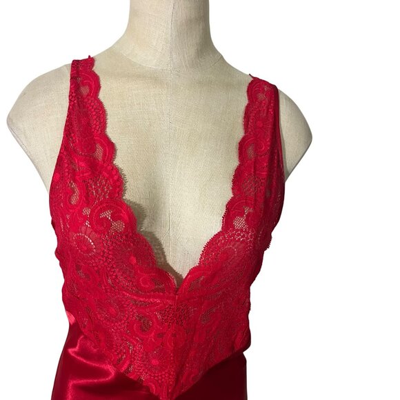 Victoria's Secret nightgown women's M red lace vtg 80's full length gold label - Picture 3 of 10